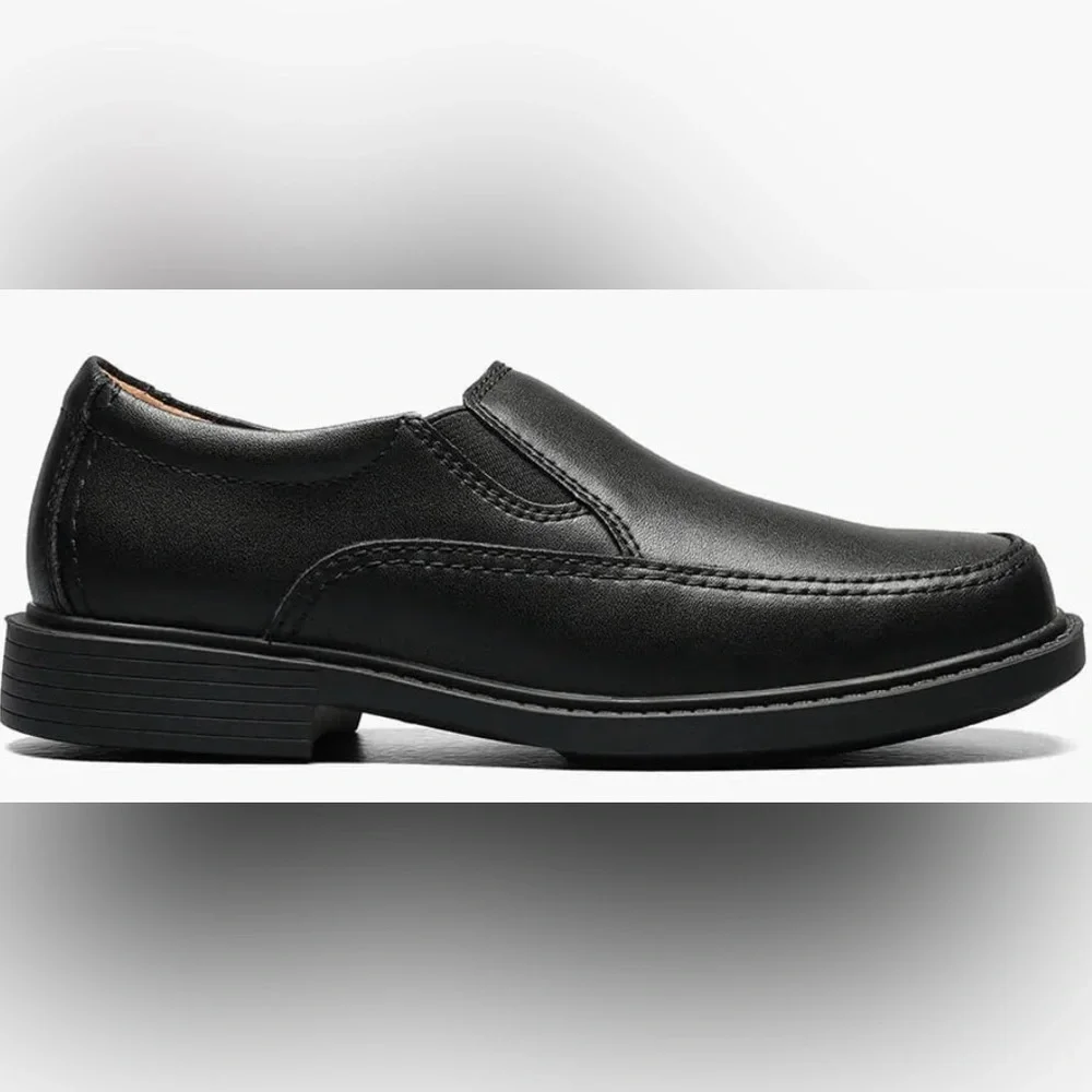 EUC Florsheim Boys Sz. 10M Bogan Jr. Il Moc Toe Slip On - Worn Once!